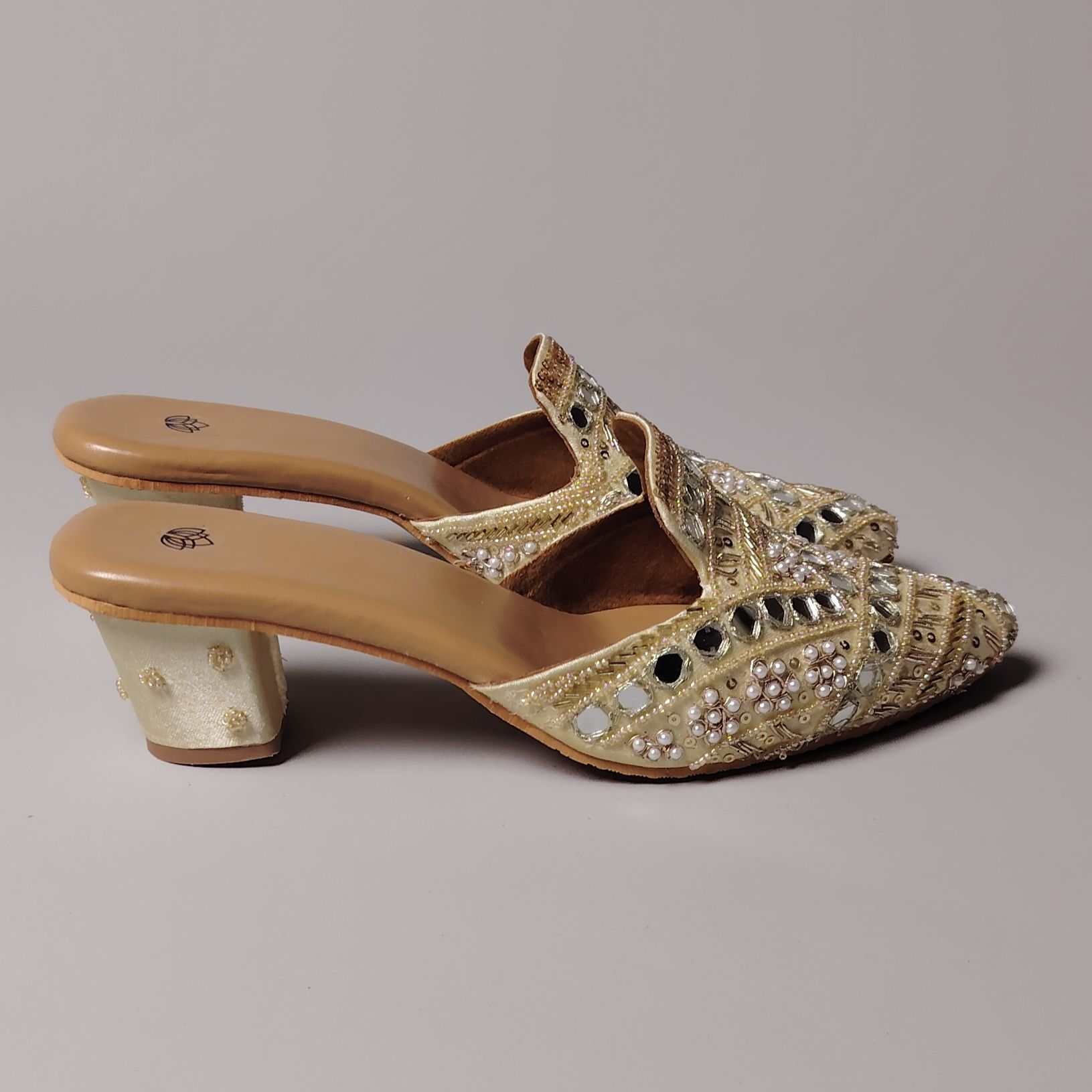 Heels BH024 - Image 3