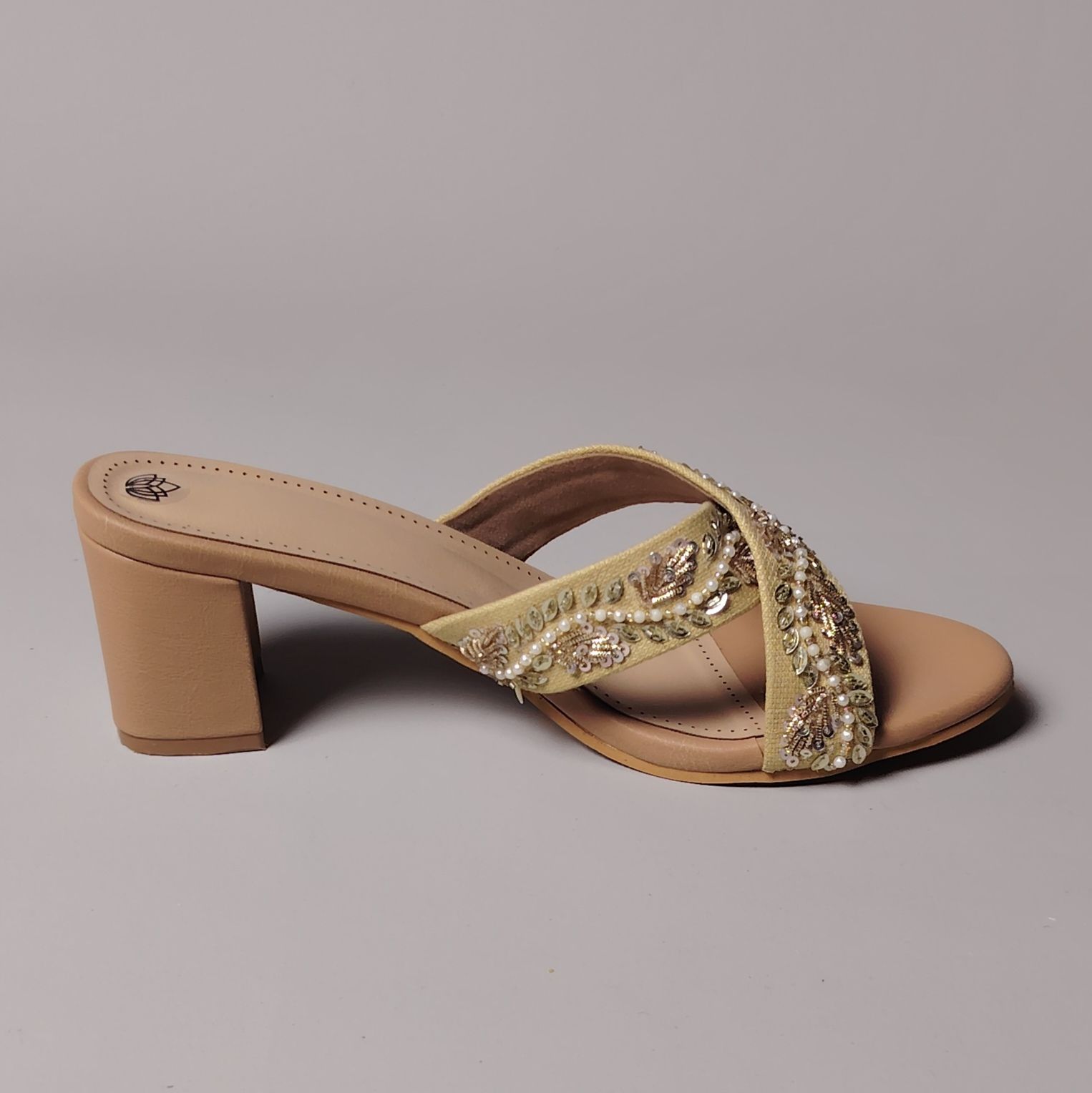 Heels BH021
