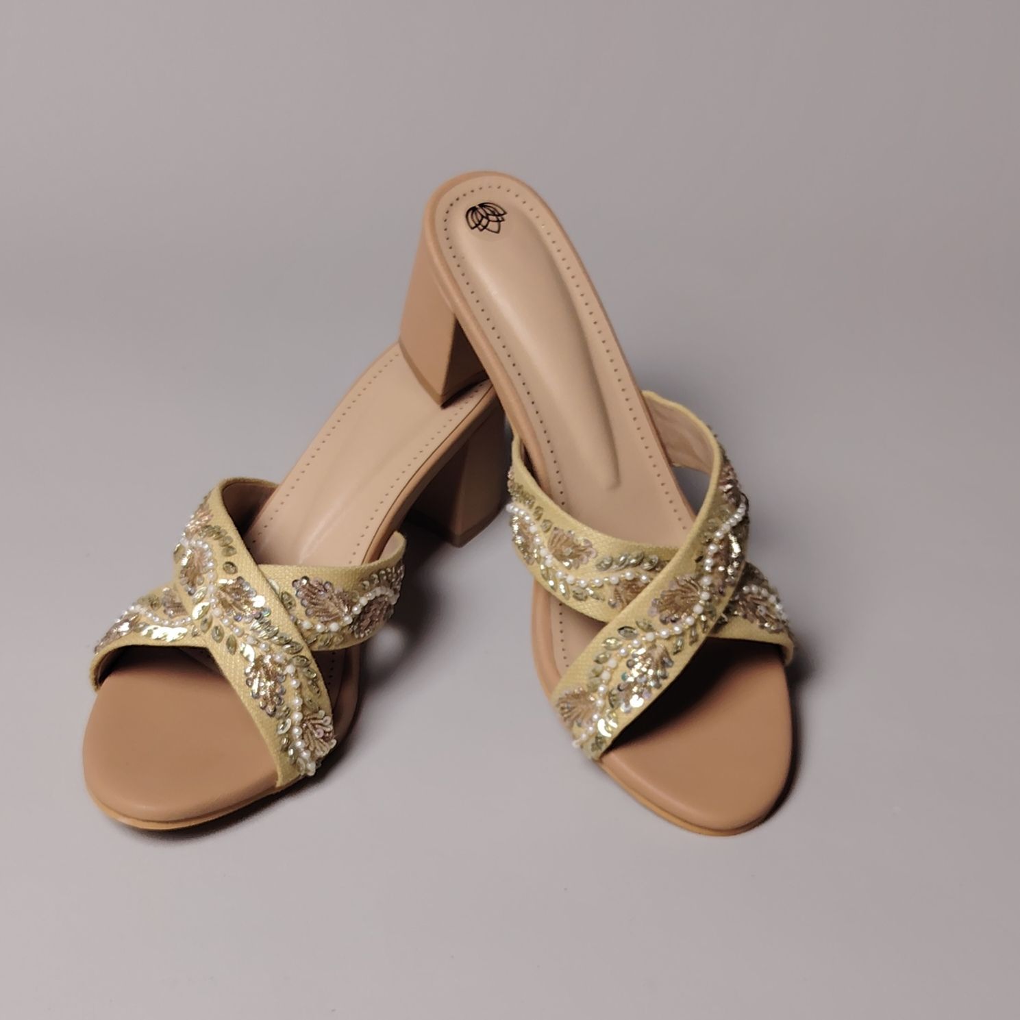 Heels BH021 - Image 4