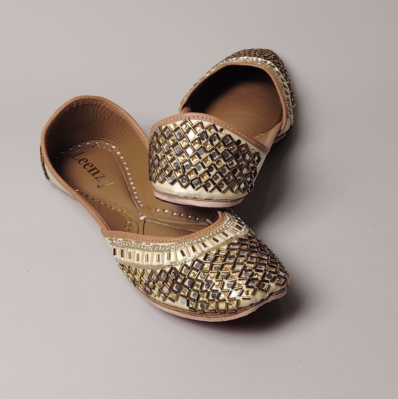 Juttis WM098 - Image 3
