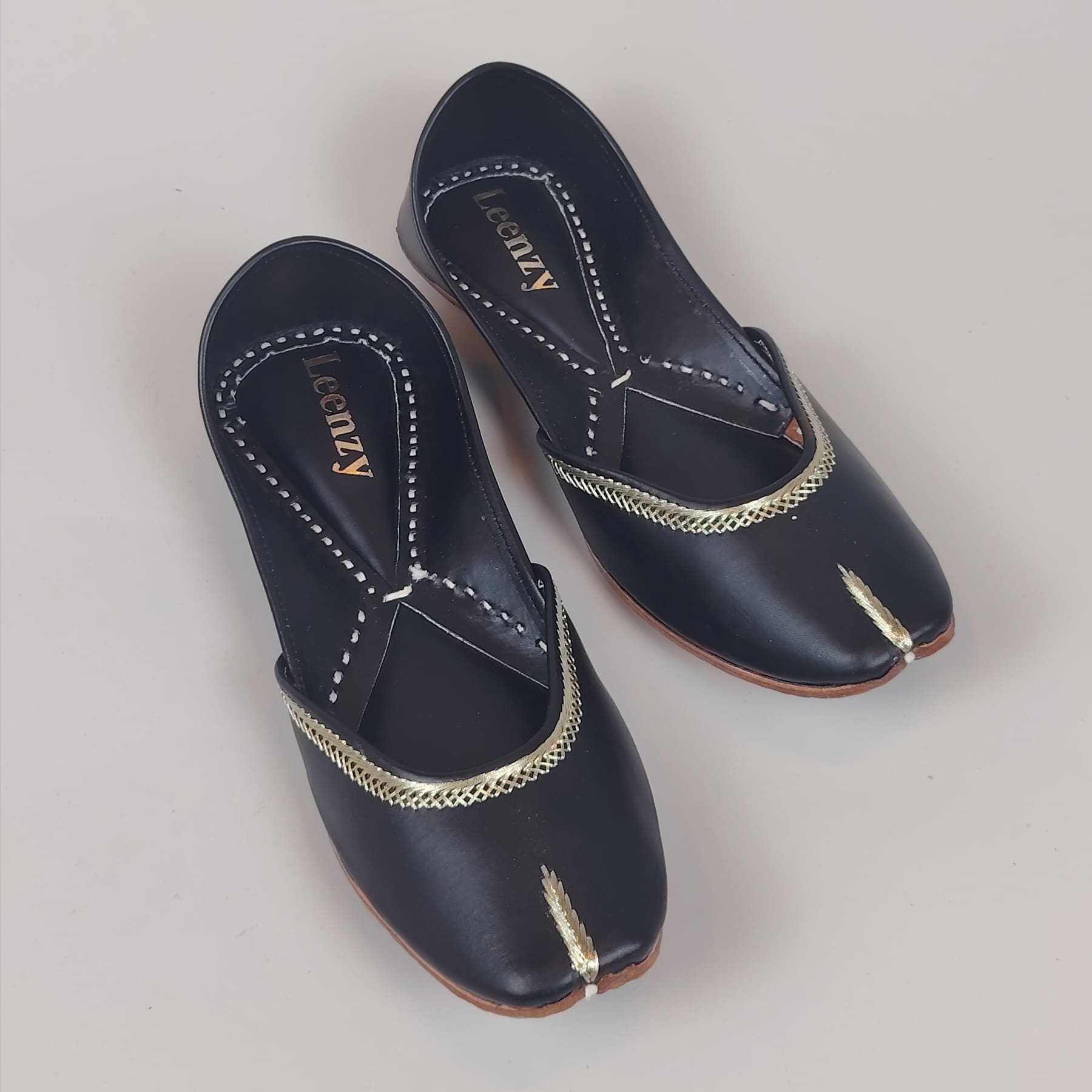 Genuine Leather Juttis WM107 - Image 4